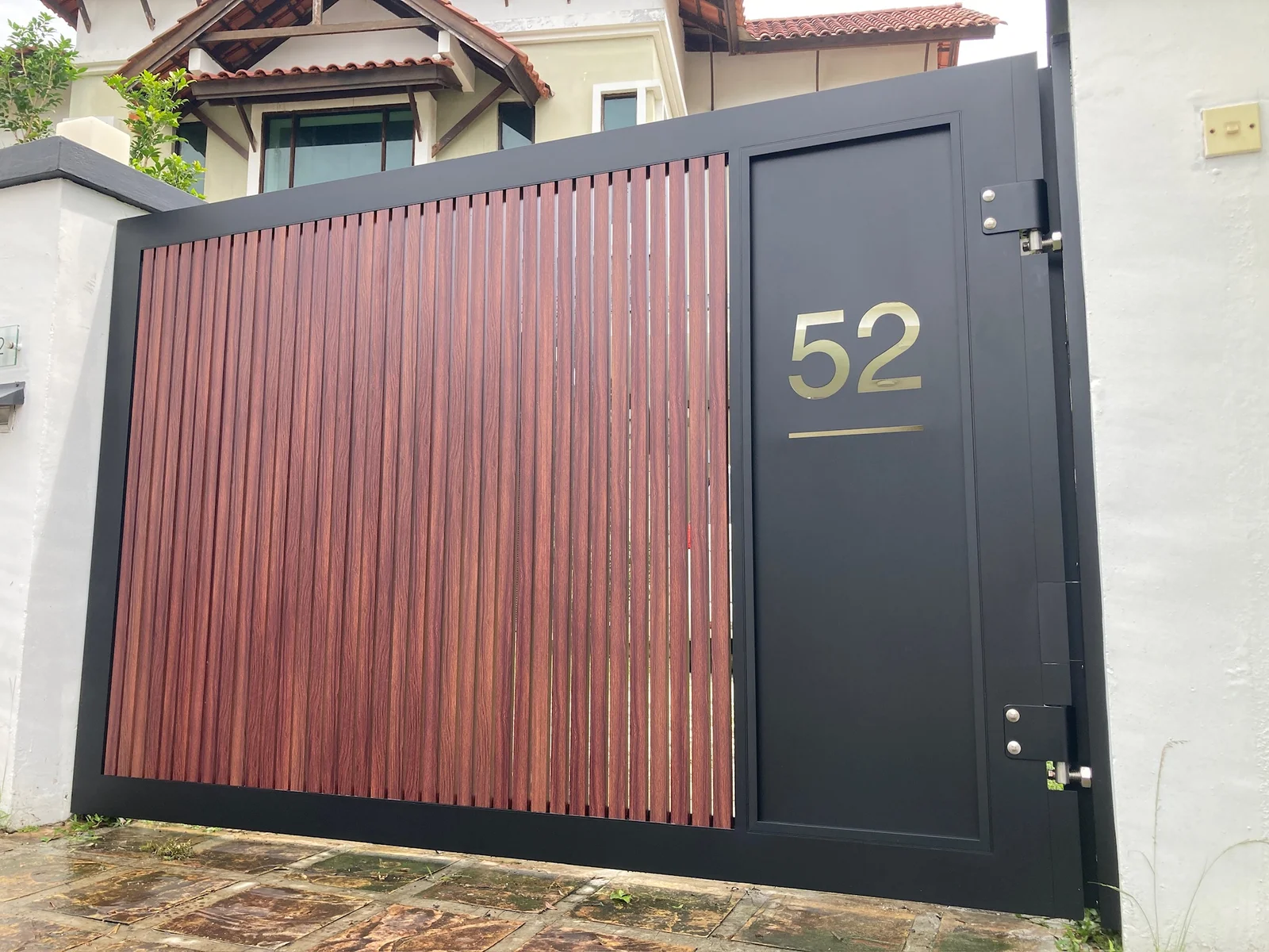 463EB08B-8A6C-40AB-A961-3BA7C656104B