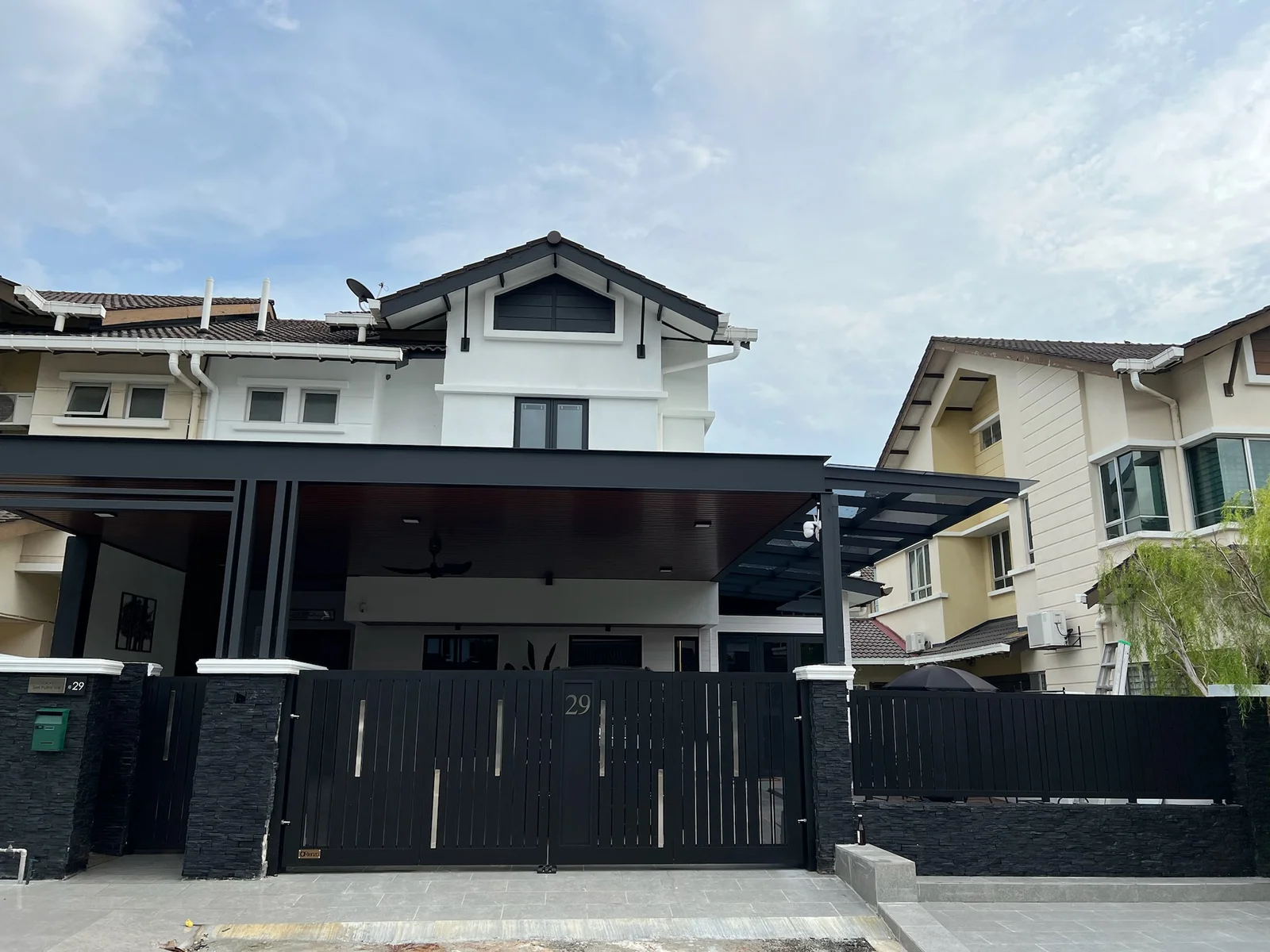 Standard-Collection-Gate-Design-2